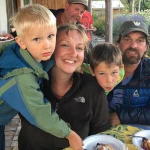 Meet your Posher, Candace